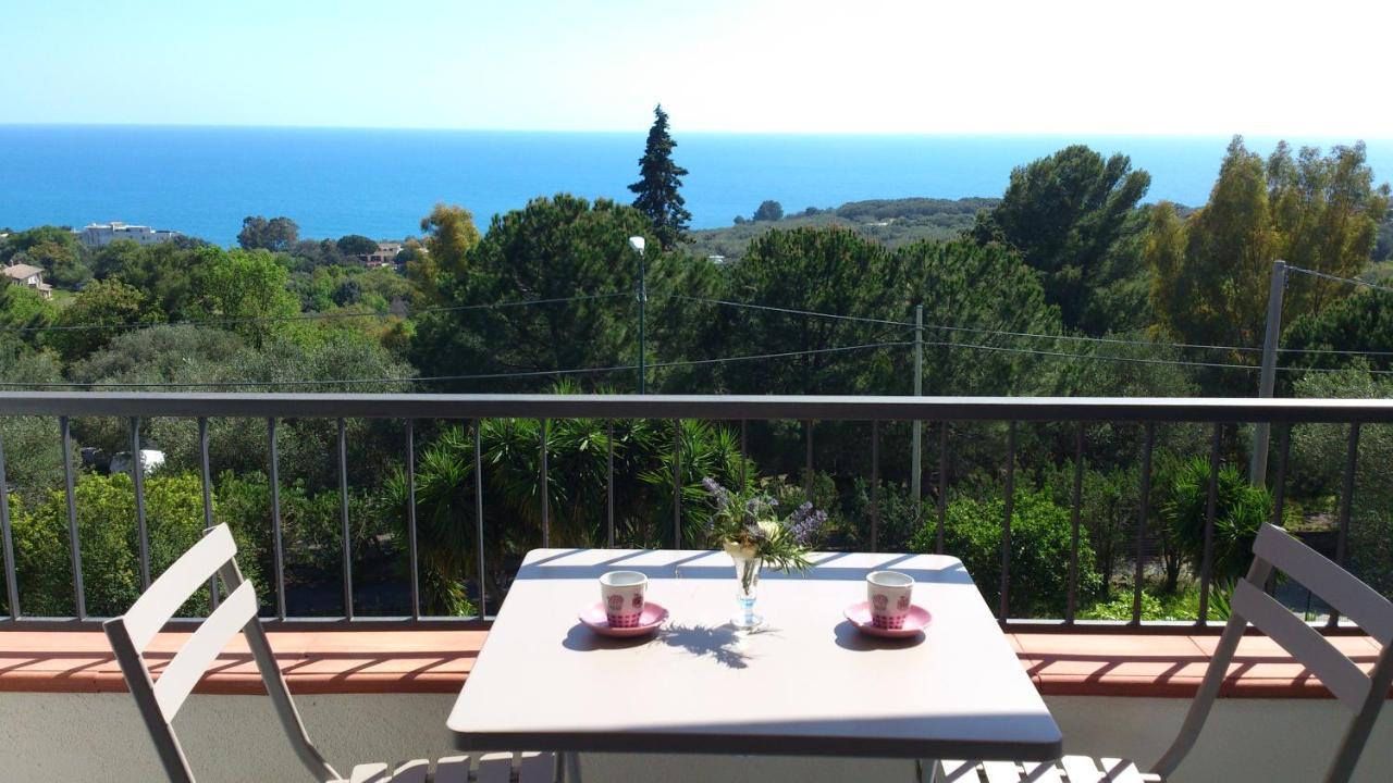 Borgo Marinaro Bed & Breakfast Marina di Camerota Exterior photo